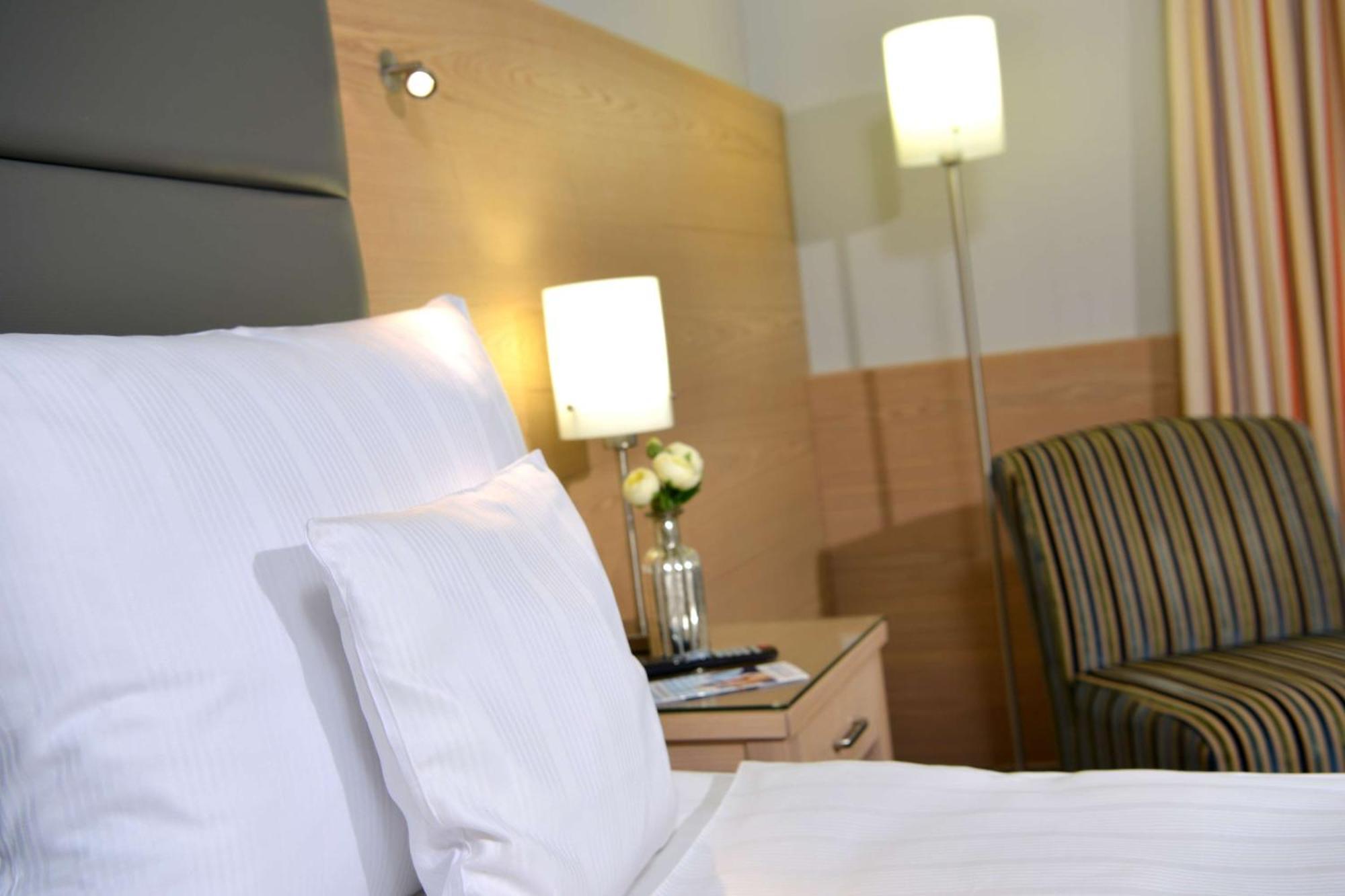 Best Western Hotel Der Foehrenhof Ганновер Экстерьер фото