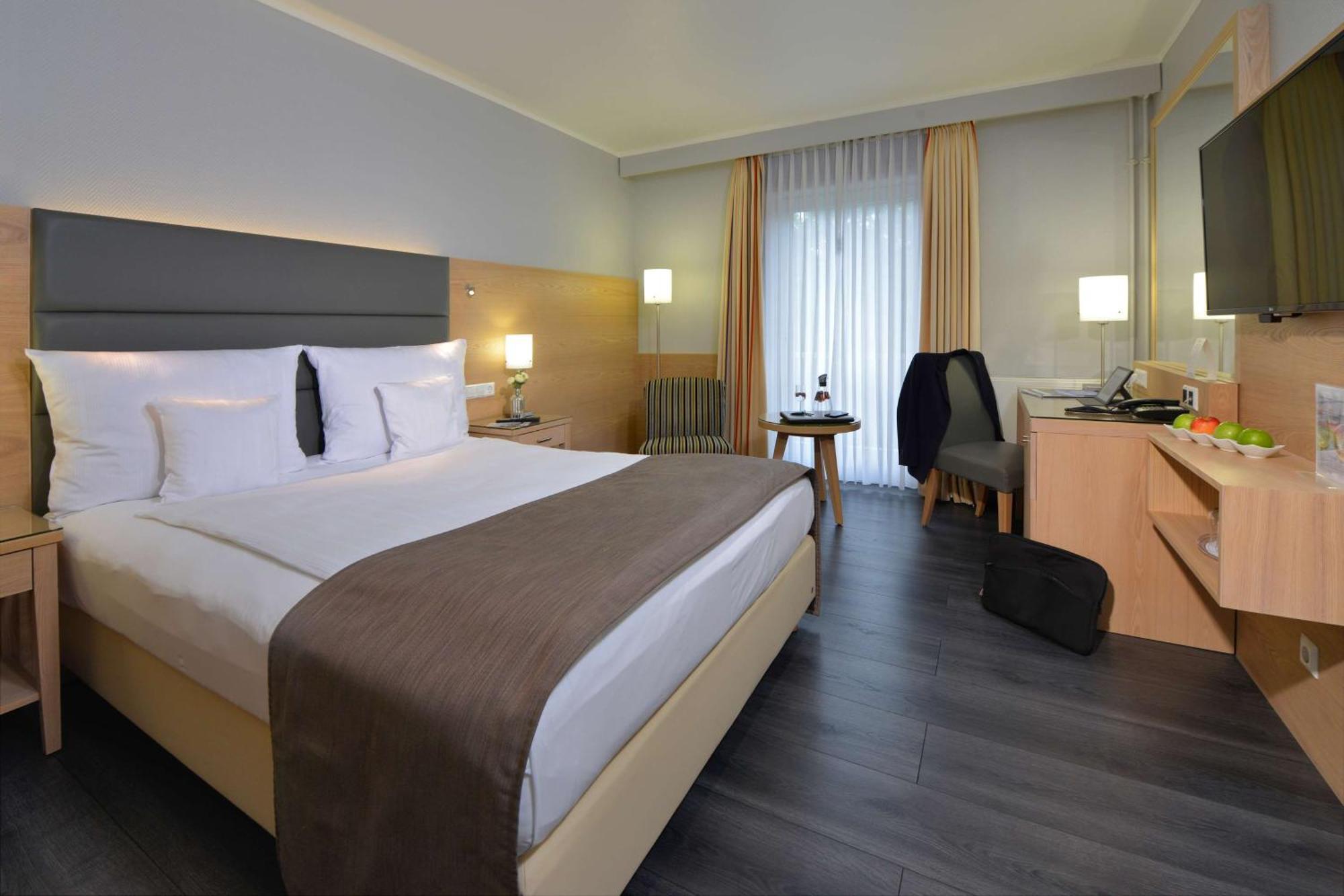Best Western Hotel Der Foehrenhof Ганновер Экстерьер фото